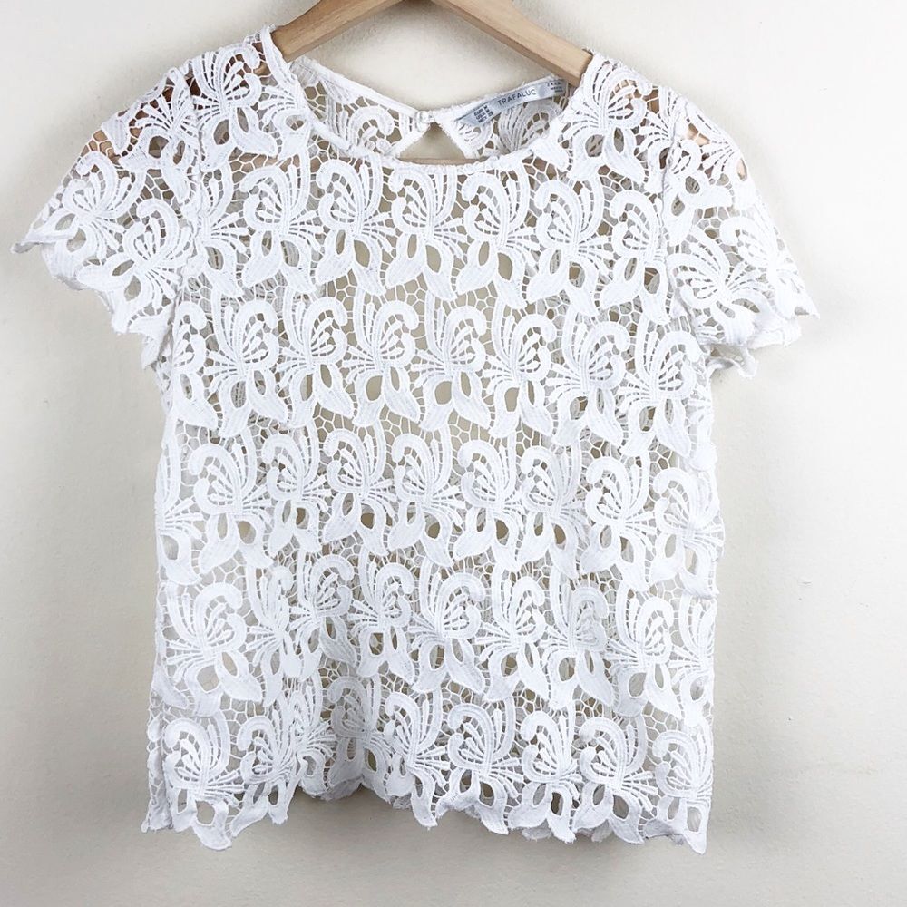 Zara • Lace Embroidered Crewneck Top • M